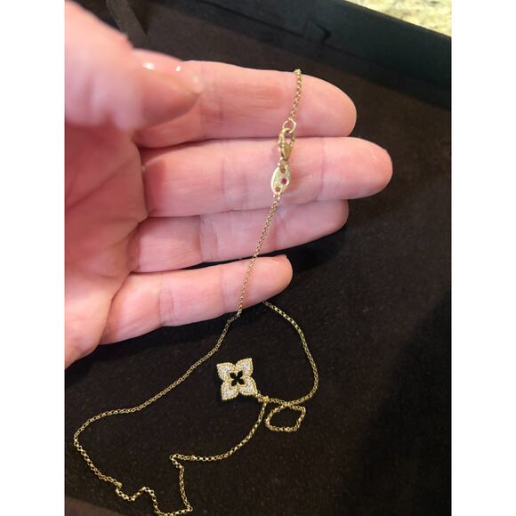 Roberto Coin Venetian Princess 18K Gold & 0.15 TCW Pendant Necklace MSRP$3100 - Picture 7 of 9